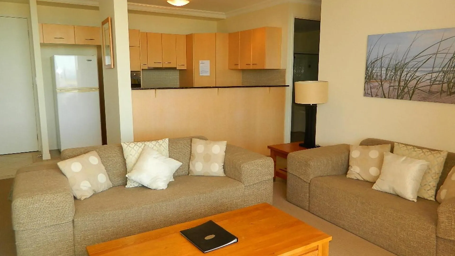 Santorini Twin Waters Hotel Mudjimba Resort
