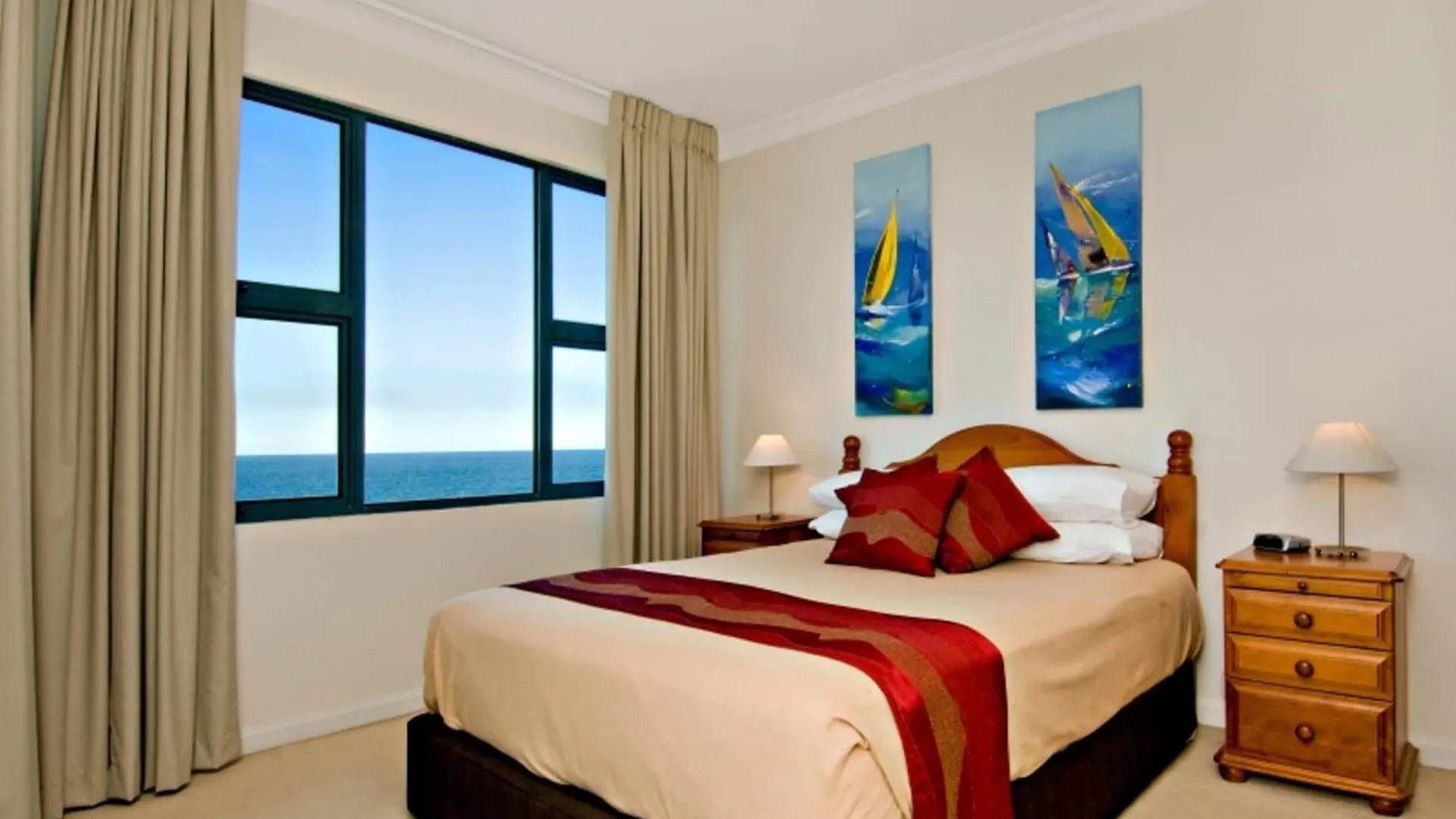 Santorini Twin Waters Hotel Mudjimba Australia